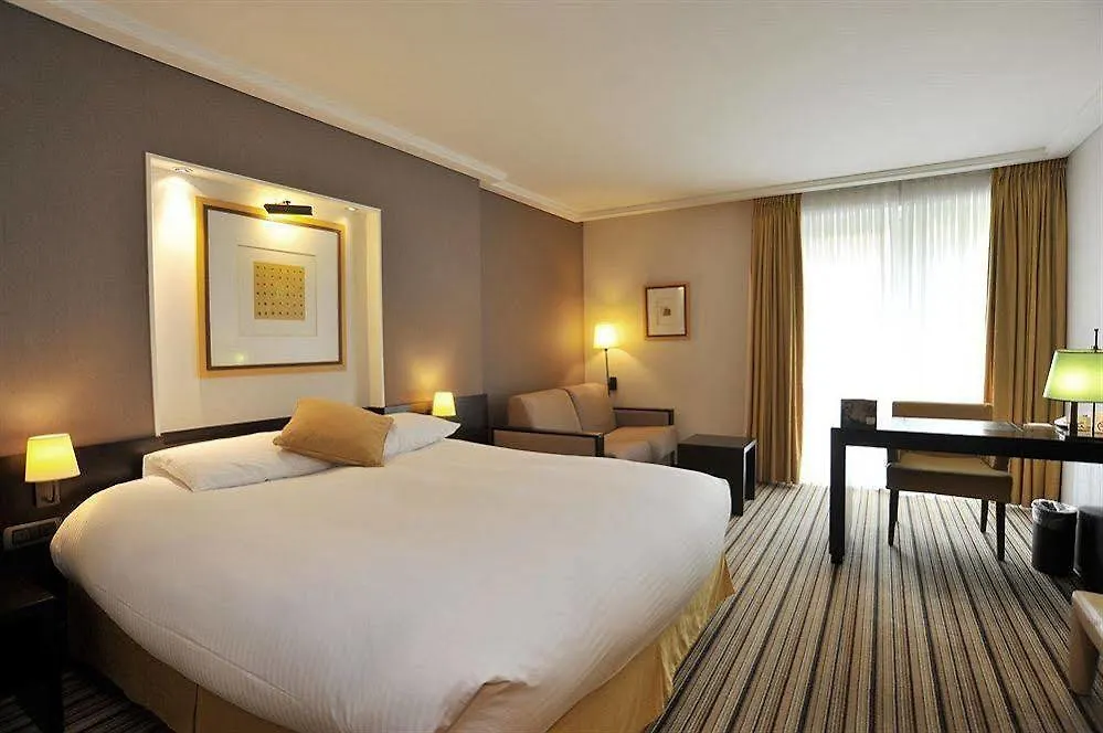 Parker Hotel Brussels Airport Diegem 4*,